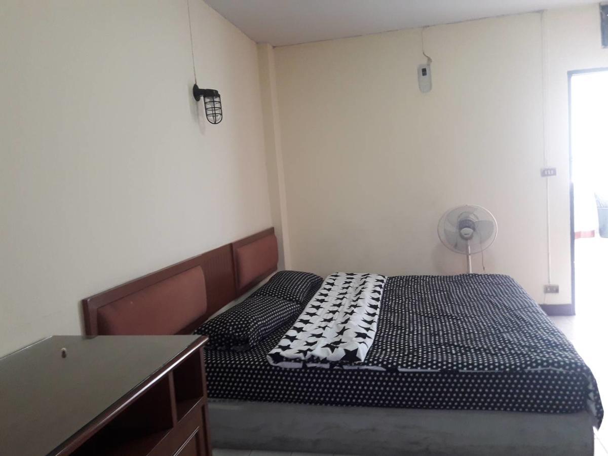 צ'יאנג מאי Inter Inn Hotel מראה חיצוני תמונה