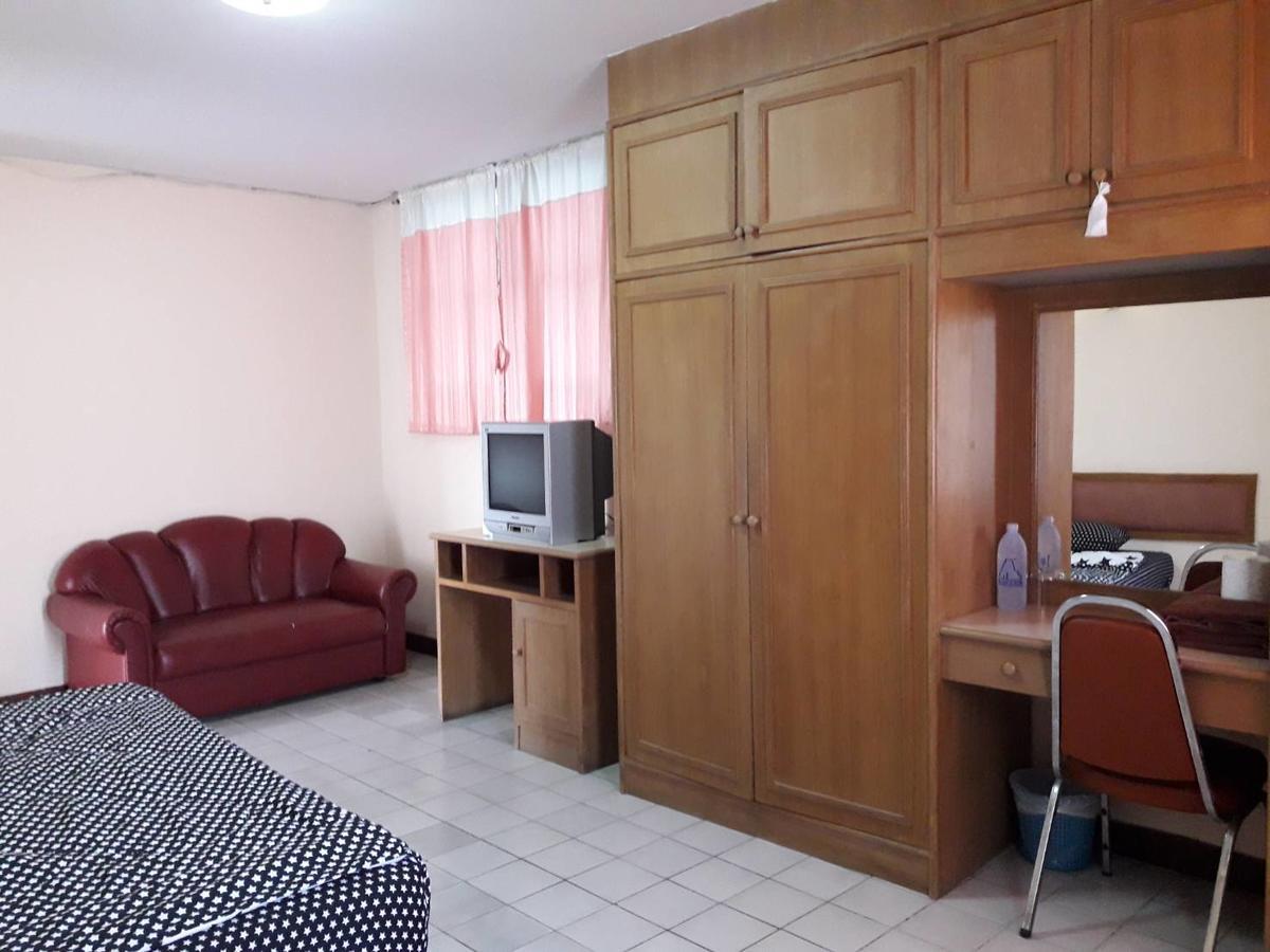 צ'יאנג מאי Inter Inn Hotel מראה חיצוני תמונה