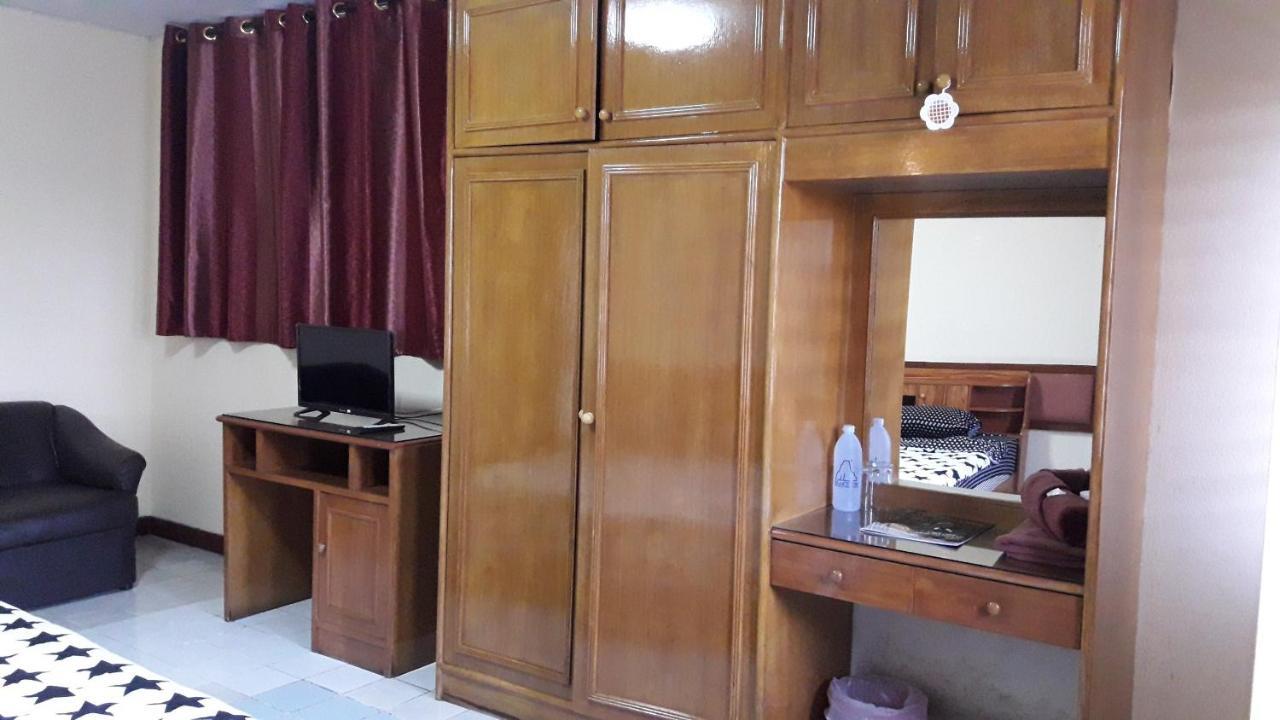 צ'יאנג מאי Inter Inn Hotel מראה חיצוני תמונה